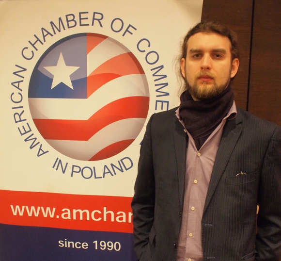 Śmiało patrzę na możliwości współpracy z USA BIZNES, Finanse - Przełom stycznia i lutego 2014 to okres wzmożonej aktywności Amerykańskiej Izby Handlowej w Polsce. American Chamber of Commerce in Poland - AmCham jest obecna w Polsce od 1990 roku. Celem działania Izby jest aktywne promowanie amerykańskich inwestycji w Polsce.