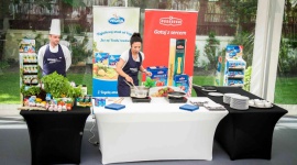 Nowe kostki Vegeta z nową ambasadorką BIZNES, Gospodarka - W środę 21 maja w Villi Foksal, odbyła się konferencja prasowa firmy Podravka.