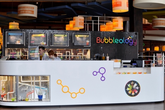Bubble Tea w CH Manufaktura, czyli nowy tea lab Bubbleology BIZNES, Gospodarka -