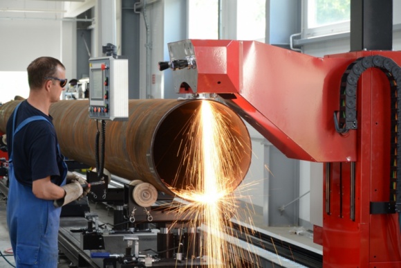 Branża metalowa na Podlasiu jednoczy siły BIZNES, Gospodarka - Dziewięć podlaskich przedsiębiorstw weszło w skład Grupy Współpracy Branży Metalowej, działającej przy Izbie Przemysłowo-Handlowej w Białymstoku. Celem współpracy jest wymiana doświadczeń i obniżka kosztów działalności firm.
