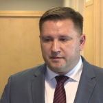 Firmy co roku tracą na cyberprzestępczości 500 mld dolarów. Coraz powszechniejszy jest handel danymi
