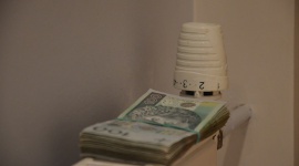 Ogrzewanie mieszkań w spółdzielni?jak się bronić przed zbyt wysokimi rachunkami? BIZNES, Finanse - ?Co roku chłodne jesienno-zimowe miesiące zmuszają nas do ogrzewania swoich mieszkań za pośrednictwem centralnego systemu grzewczego.