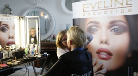Eveline Cosmetics wspiera Charytatywne Kulinarne Zawody Dziennikarzy BIZNES, Gospodarka - 7 czerwca w Restauracji Endorfina w Warszawie odbyła się piąta edycja Charytatywnych Kulinarnych Zawodów Dziennikarzy.