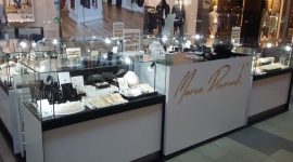 Nowa marka w Porcie Łódź BIZNES, Gospodarka - Marco Diamanti ? włoska marka jubilerska znalazła się w gronie najemców łódzkiego centrum należącego do IKEA Centres Polska.