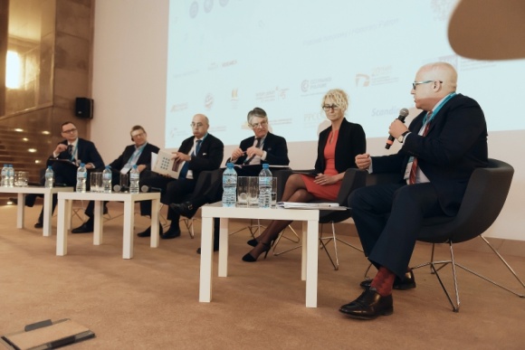 Wpływ bezpośrednich inwestycji zagranicznych na gospodarkę Polski