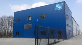 Nowa inwestycja NSG Group w Polsce BIZNES, Gospodarka - W miejscowości Miedniewice koło Skierniewic zakończyła się budowa zakładu przetwórstwa szkła firmy NGF Poland należącej do koncernu NSG Group.