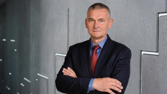 AXI IMMO wzmacnia kompetencje w zakresie BTS BIZNES, Gospodarka - Marek Kosielski został nowym dyrektorem BTS. W AXI IMMO będzie rozwijał usługi z zakresu projektów przemysłowych ?szytych na miarę?. Do zespołu dołączył również Maciej Rojowski zajmując stanowisko starszego konsultanta ds. BTS.