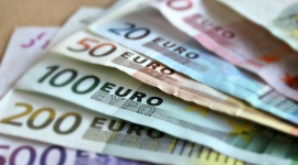 Nawyki finansowe Polaków mieszkających w Niemczech. Czy i na co oszczędzają?