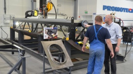 Ciężkie automaty spawalnicze Promotechu podbijają światowe rynki BIZNES, Gospodarka - Sześć milionów zł ? taki poziom sprzedaży urządzeń do ciężkiej automatyzacji spawania i cięcia zaplanował na koniec tego roku białostocki Promotech. I wszystko wskazuje na to, że ten ambitny plan zostanie zrealizowany.