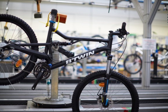 Największa w Polsce fabryka jednośladów BIZNES, Gospodarka - W poniedziałek, 17 grudnia 2018 roku, miało miejsce podpisanie umowy pomiędzy Pomorską Specjalną Strefą Ekonomiczną a RTE Poland Sp. z o. o. Przedmiotem dokumentu jest planowana na terenie należącym do PSSE budowa fabryki rowerów.