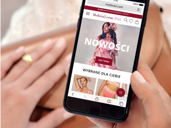 Wspólne działanie w sieci metodą na przetrwanie! Rusza inicjatywa #Moliera2iPrzy BIZNES, Gospodarka - Sklep internetowy Moliera2.com przychodzi z pomocą dotychczasowej konkurencji. Chce zaoferować na swojej platformie możliwość internetowej sprzedaży zamkniętym butikom. Wszystko po to, aby utrzymać miejsca pracy w zamkniętych dziś sklepach!