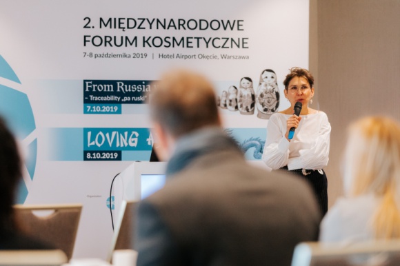 Przemysł kosmetyczny z pomysłem na system odpadowy BIZNES, Gospodarka - Przedsiębiorcy branży kosmetycznej już od dłuższego czasu przygotowują się i wdrażają w swoich firmach zmiany, które pomogą we wdrażaniu w Polsce gospodarki o obiegu zamkniętym.