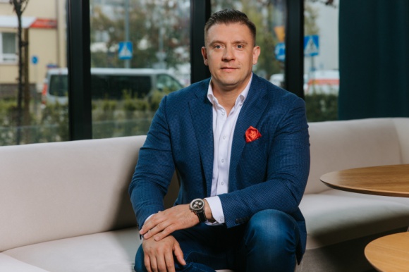 Alternatywne inwestowanie w czasach globalnej zapaści BIZNES, Finanse - Czas pandemii koronawirusa to dla analityków i inwestorów na całym świecie czas pełen znaków zapytania i hipotez, podobnie jak dla naukowców szukających leku na COVID-19.