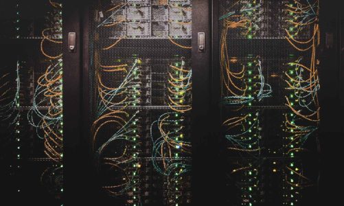 Kto zarobi najwięcej na przetwarzaniu danych na brzegu sieci?