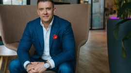 USA chcą gospodarczego rozwodu z Chinami BIZNES, Gospodarka - O amerykańsko-chińskim konflikcie handlowym ostatnio mówi się nieco mniej. Jednak nie oznacza to, że traci on na swojej intensywności. Jest wręcz przeciwnie. Wygląda na to, że wkrótce będziemy świadkami decydującej rozgrywki.