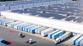 Ponadprzeciętne wyniki branży magazynowej - indeks czynszów 2020 Nieruchomości, BIZNES - W Europie Środkowej najwyższe stopy wzrostu stawek czynszów odnotowano w Pradze. Z kolei w Polsce w 2020 roku najdotkliwiej odczuło się spadki.