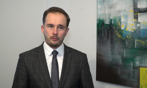 Frankowicze mogą być ofiarami nieuczciwych praktyk firm odszkodowawczych. UOKiK sprawdza, czy te podmioty naruszają interesy konsumentów