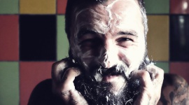 Unilever mówi NIE słowu ?normalny? i TAK pozytywnemu pięknu Przemysł, BIZNES - Unilever, właściciel m.in. takich marek jak: Dove, Rexona, Love Beauty and Planet, Tresemme czy Schmidt?s, zaprezentował dziś nową inicjatywę ?Positive Beauty ? Pozytywne Piękno?, której celem jest walka z dyskryminacją i wykluczeniem.