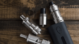 Najwyższa stawka za banderolę legalizacyjną w historii podatku akcyzowego ? dlac Finanse, BIZNES - kcyza na płyny do e-papierosów i wyroby nowatorskie oraz koszty związane z zakupem banderol legalizacyjnych wywołują w branży sporo kontrowersji ? jest to najwyższa stawka w historii podatku akcyzowego w Polsce;