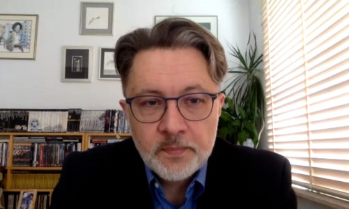 W czasie pandemii Polacy chętniej sięgają po książki. Więcej i częściej czytają dzieci niż dorośli