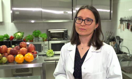 Ponad 83 proc. pracowników Biedronki to kobiety. Zajmują prawie 3/4 stanowisk kierowniczych